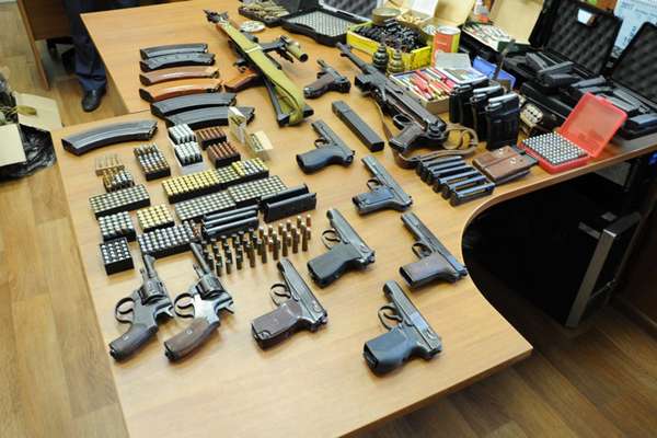 Незаконное изготовление боеприпасов Незаконное изготовление боеприпасов